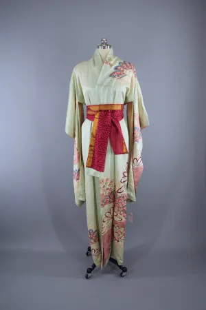 1950s Vintage Silk Kimono Robe Furisode / Pastel Mint Green Floral Pattern