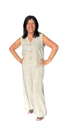 EMBROIDERED WIDE LEG ELASTIC WAIST PANT
