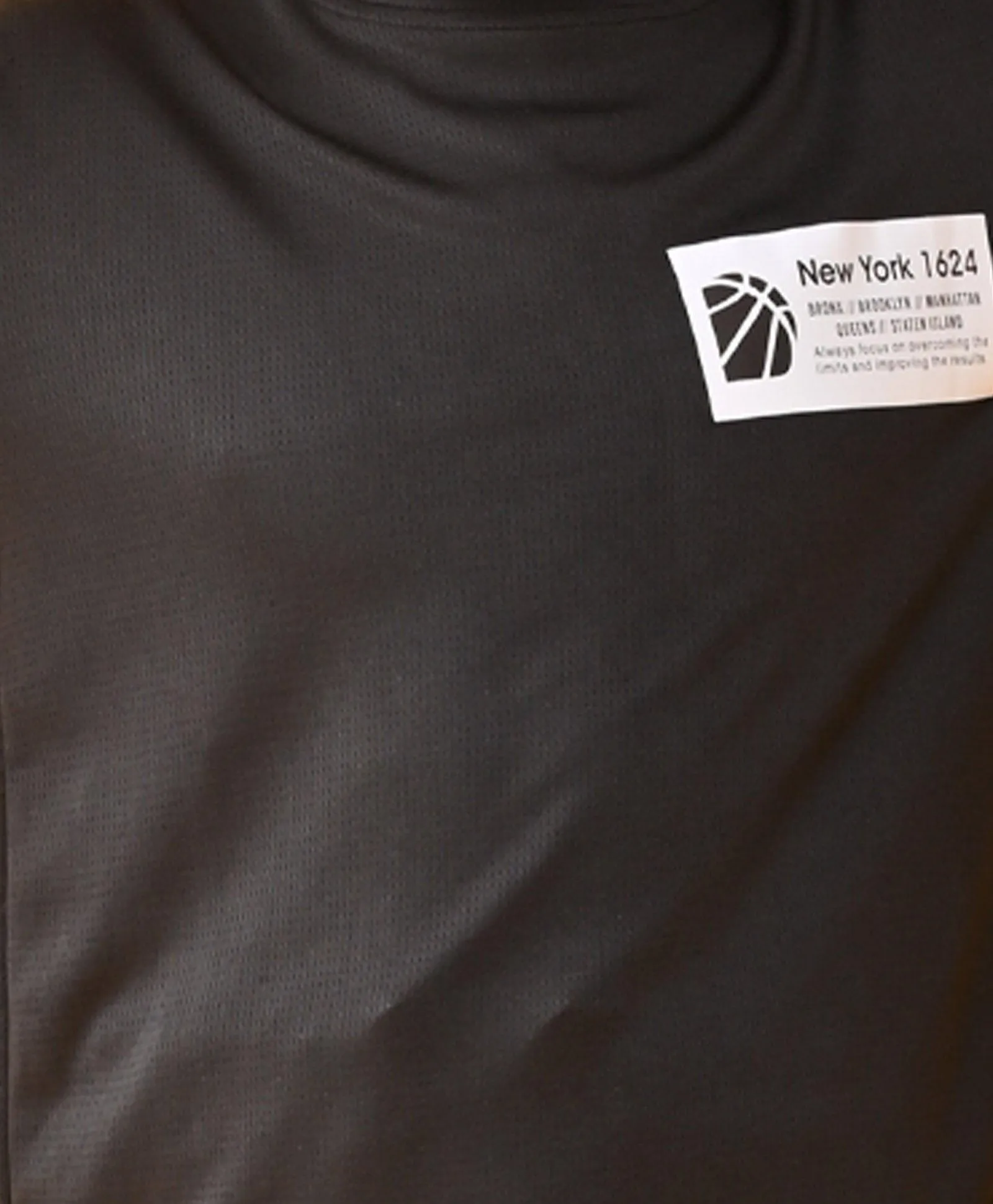 NEW YORK 1624 SPORTY SHORT SLEEVE T-SHIRT - BLACK