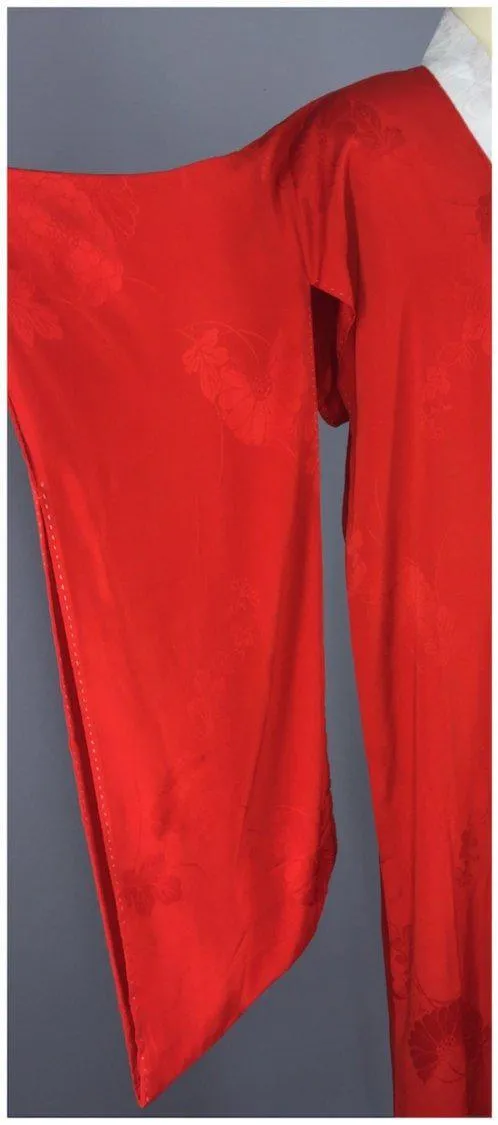 Vintage 1920s Silk Kimono Robe / Red Silk Juban