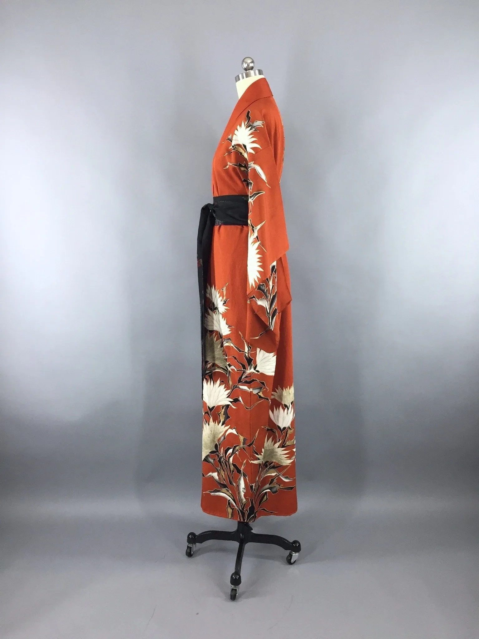 Vintage 1930s Silk Kimono Robe / Rust Floral Print