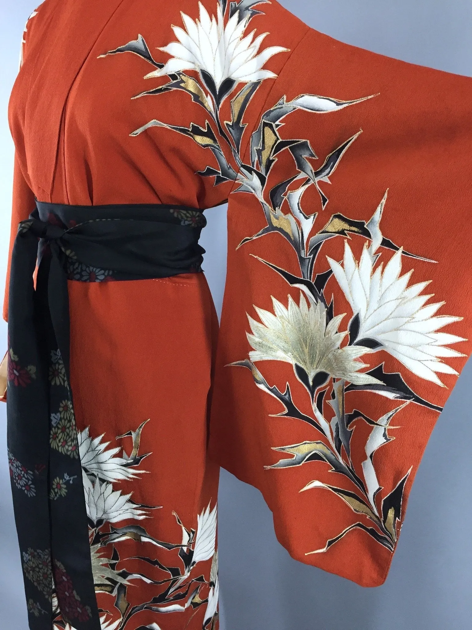 Vintage 1930s Silk Kimono Robe / Rust Floral Print