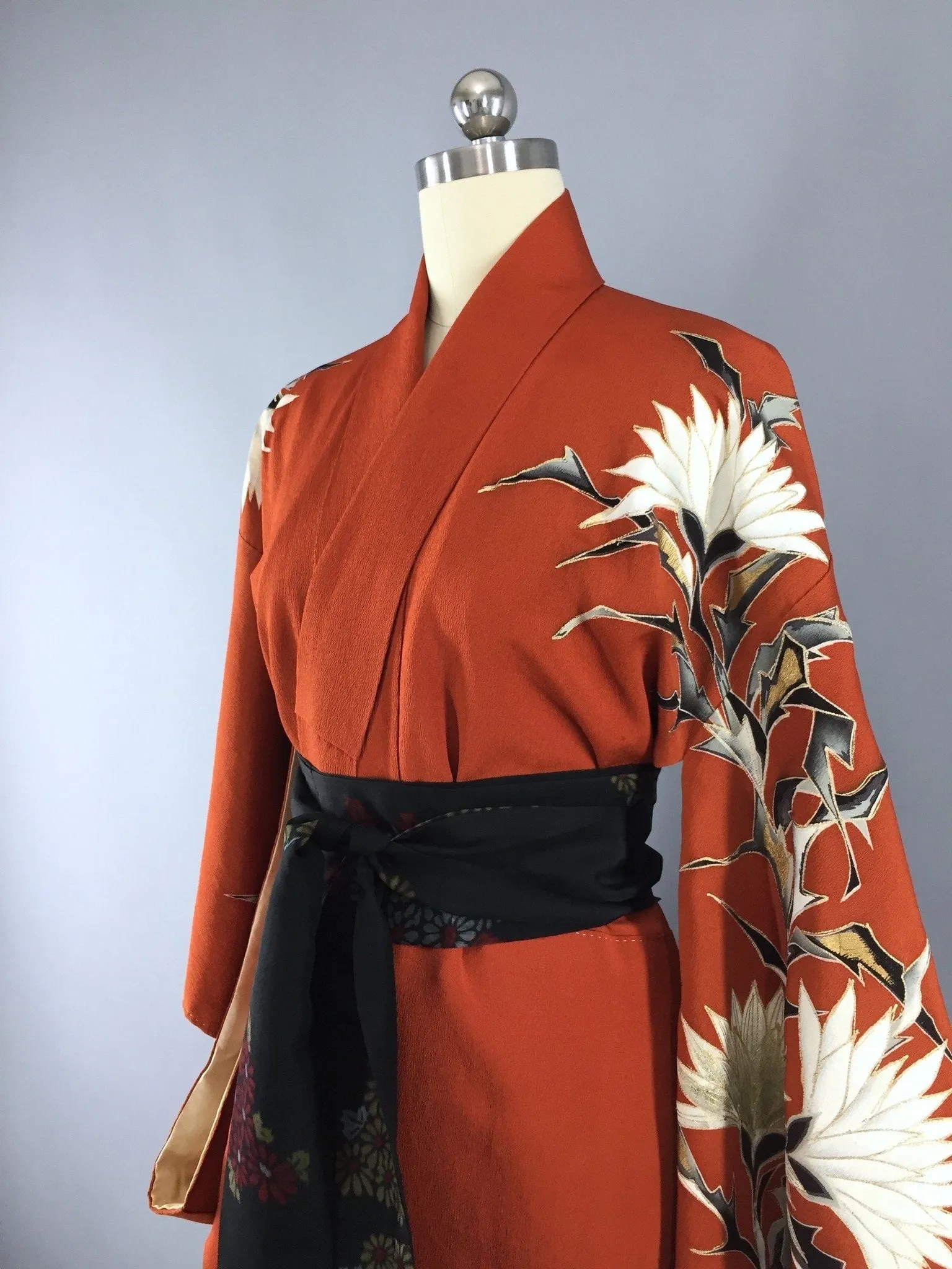 Vintage 1930s Silk Kimono Robe / Rust Floral Print