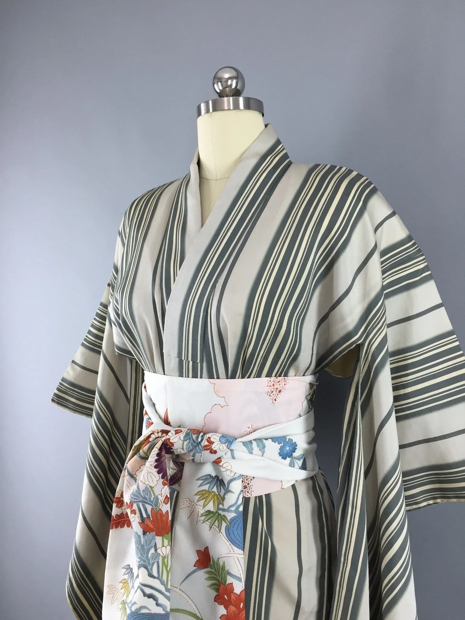 Vintage 1930s Vintage Silk Kimono Robe / Sage Green Stripes