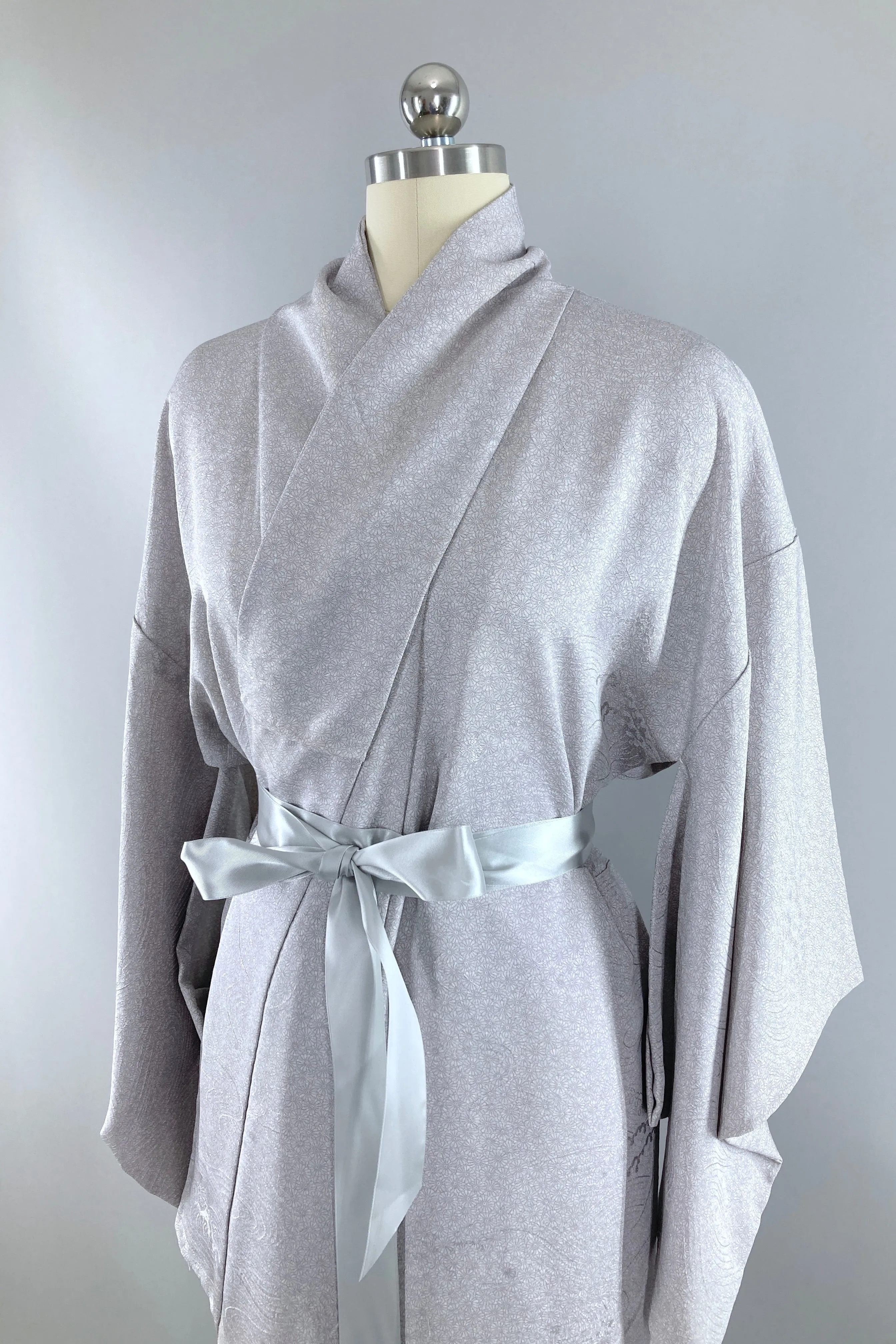 Vintage Great Wave Off Kanagawa Silk Kimono